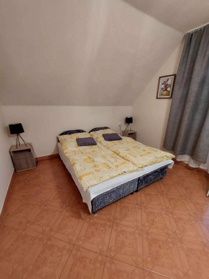 Álmos Vendégház Hajdúszoboszló Kültér fotó